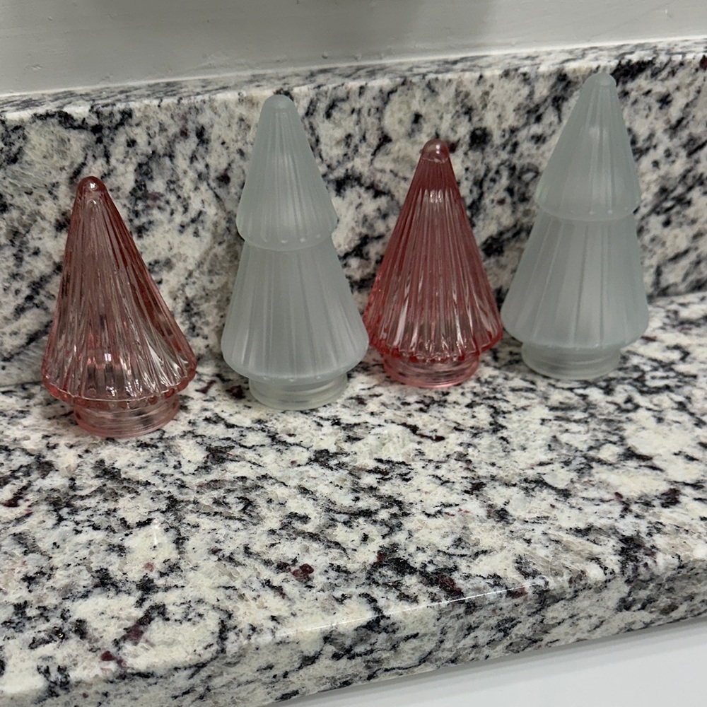 Elegant Frosted Glass Tree Set - Pink and White